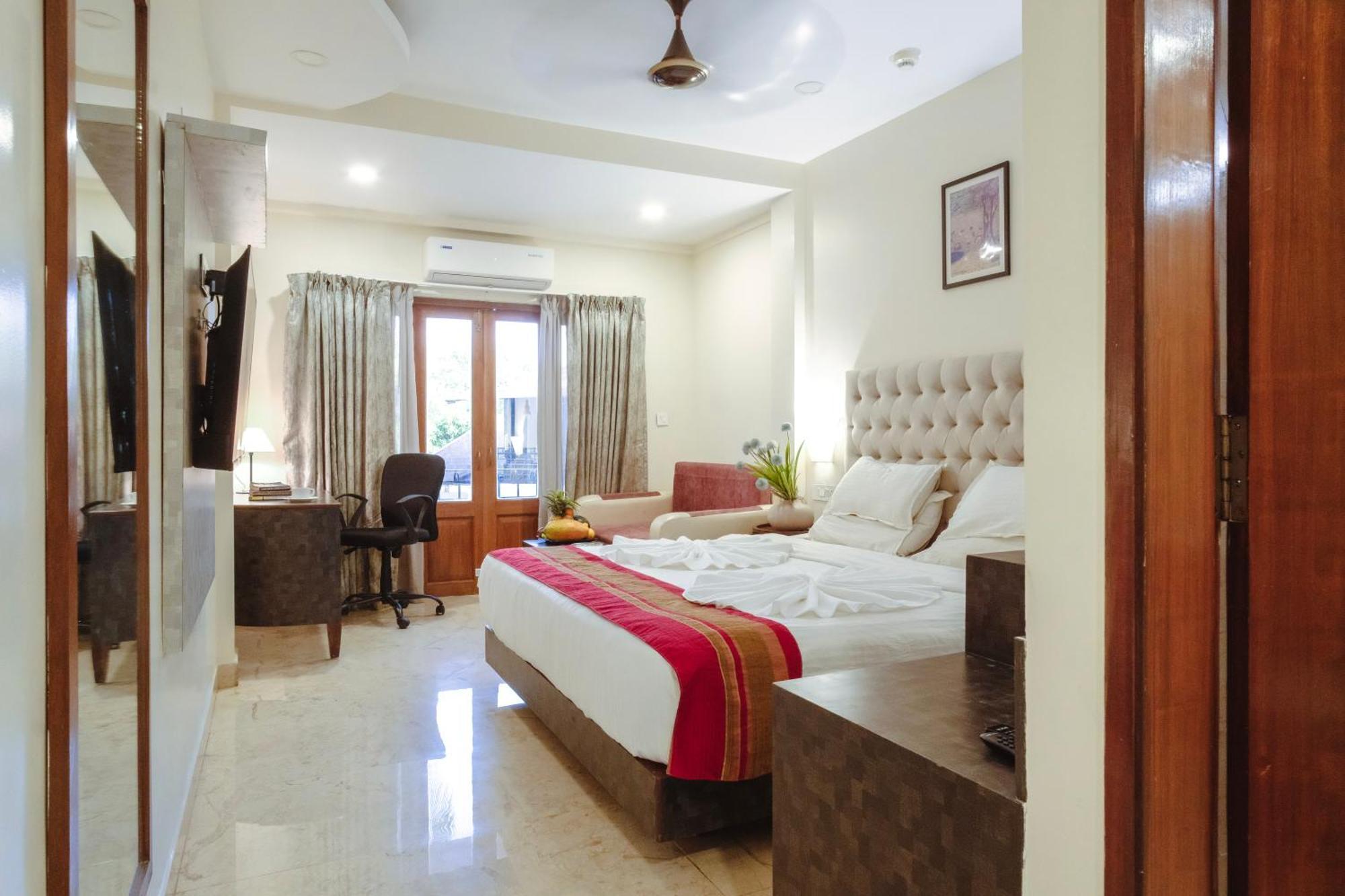 The Verda De Miranda Resort Morjim North Goa Exterior photo